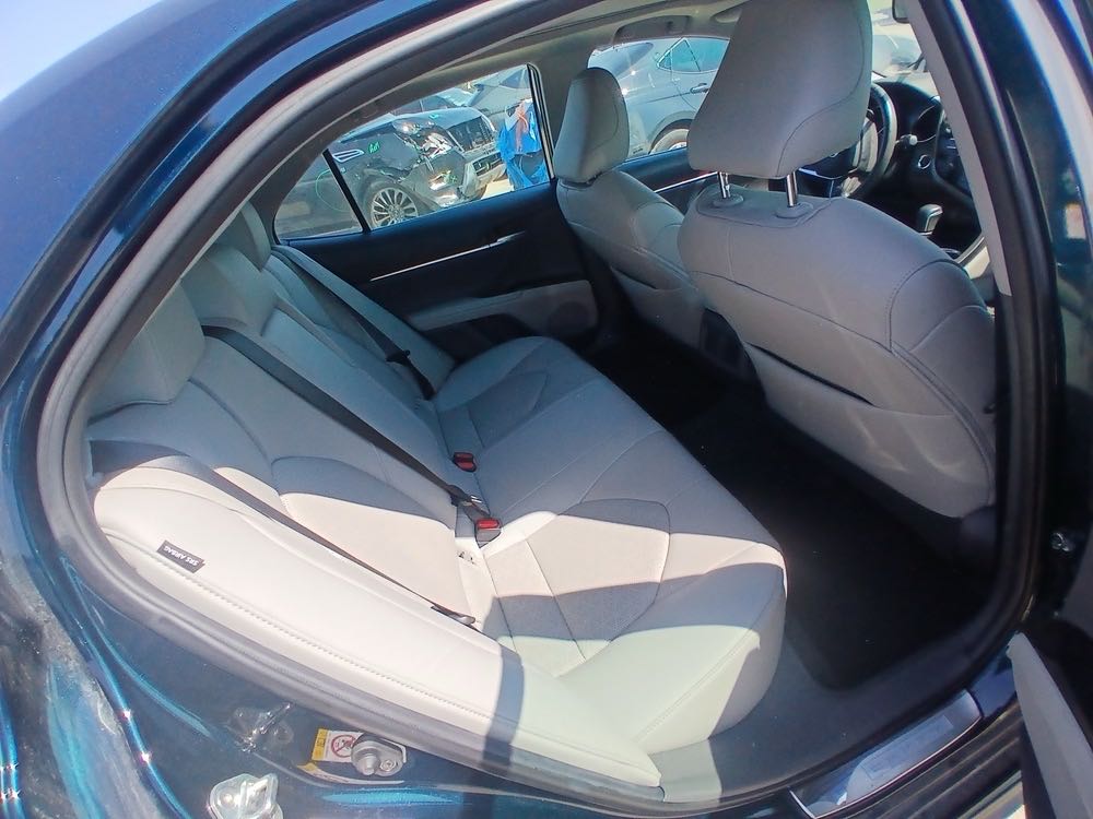 Car Image 2018 TOYOTA CAMRY