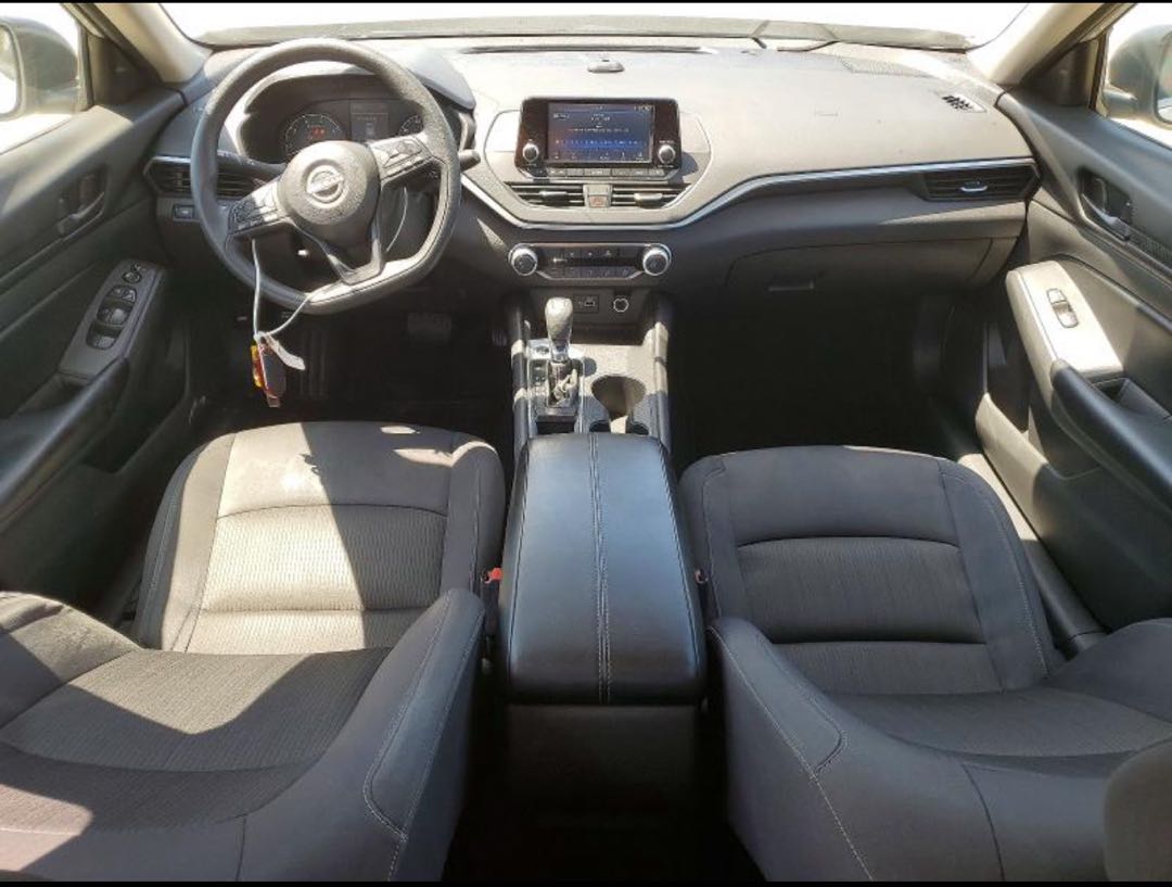Car Image 2024 NISSAN ALTIMA