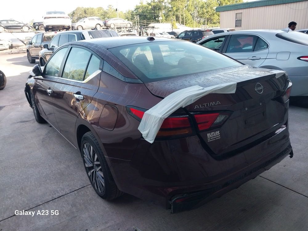 Car Image 2023 NISSAN ALTIMA