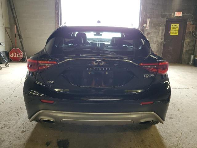 Car Image 2018 INFINITI Q30