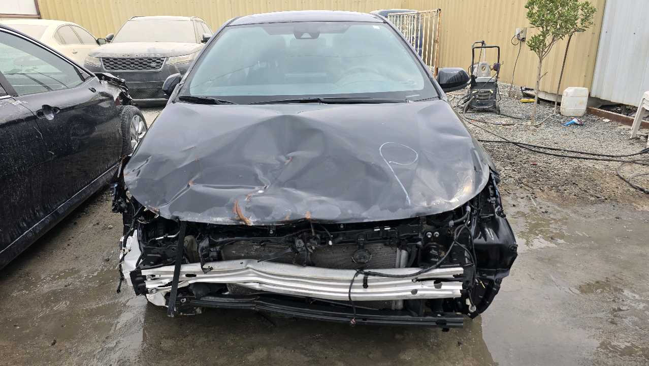Car Image 2021 TOYOTA COROLLA