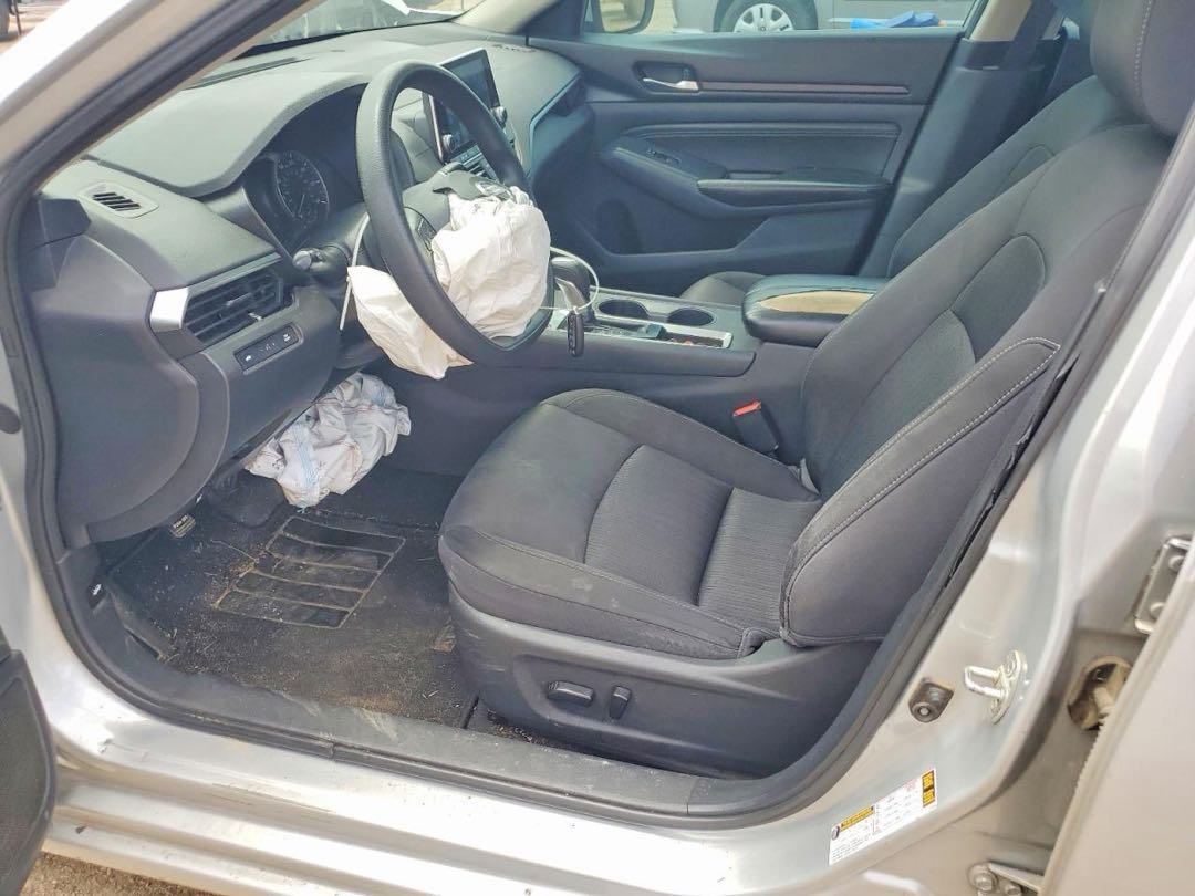 Car Image 2019 NISSAN ALTIMA