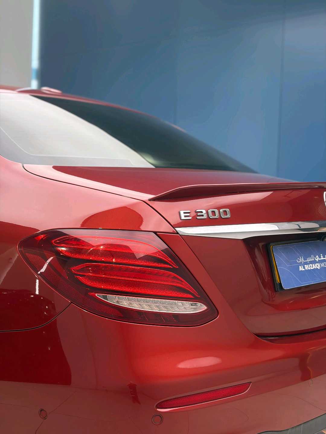 Car Image 2019 MERCEDES E Class 300