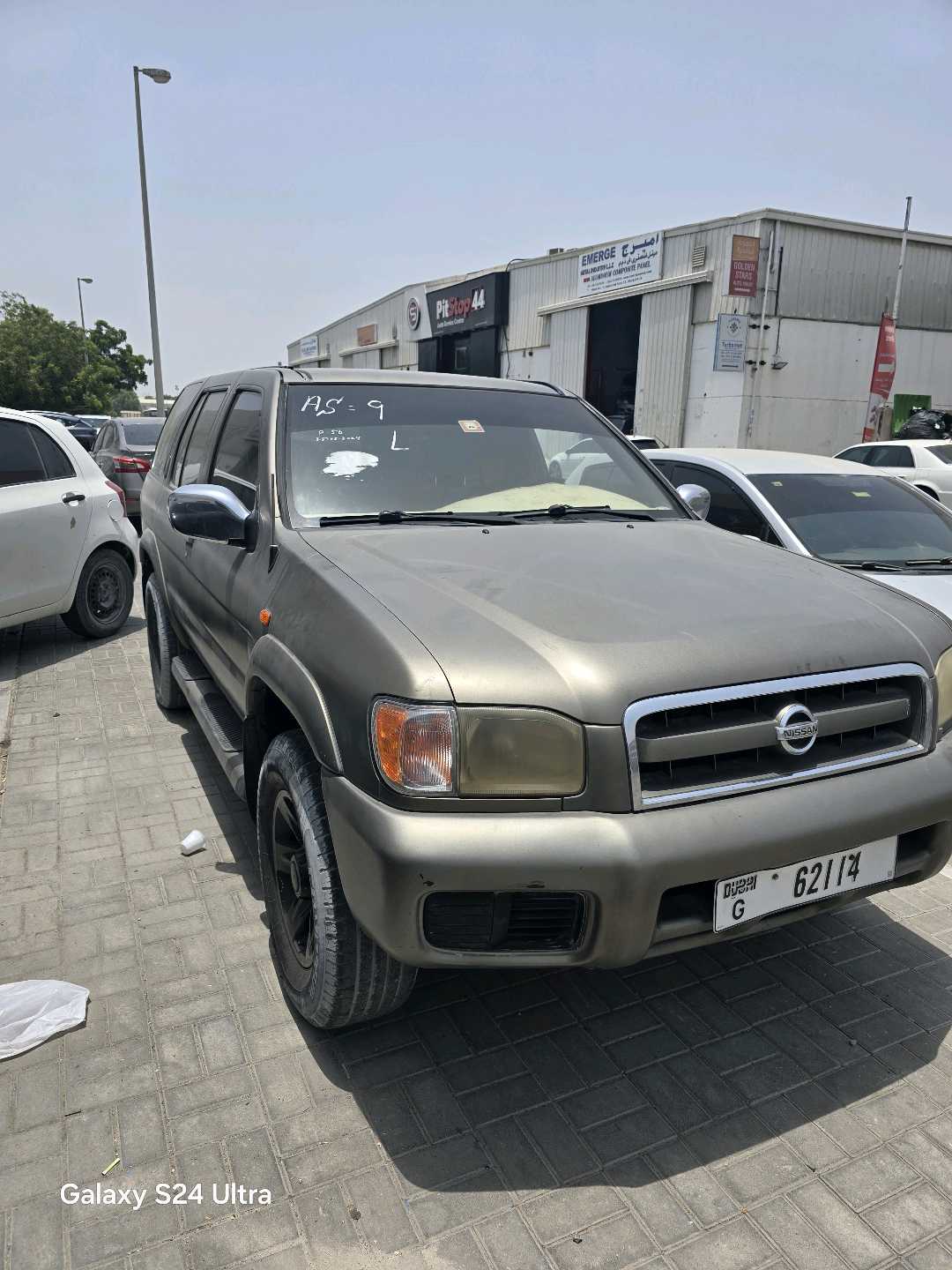 نيسان باثفيندر SE 2004