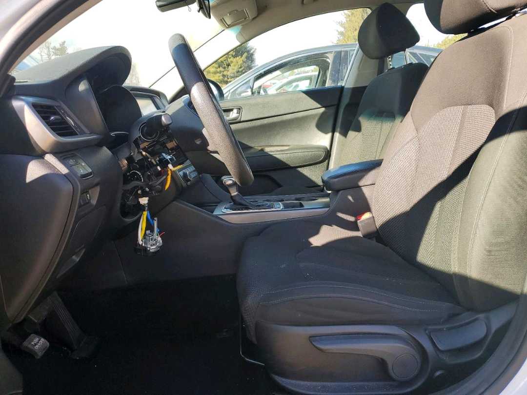 Car Image 2019 KIA OPTIMA