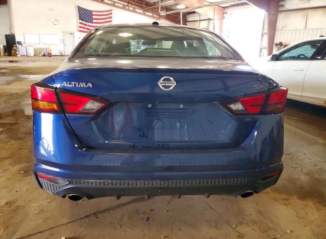 Car Image 2019 NISSAN ALTIMA