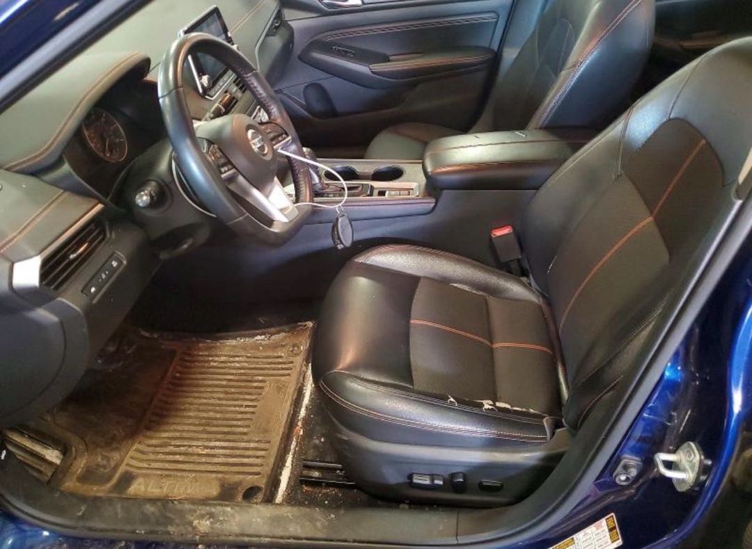 Car Image 2019 NISSAN ALTIMA