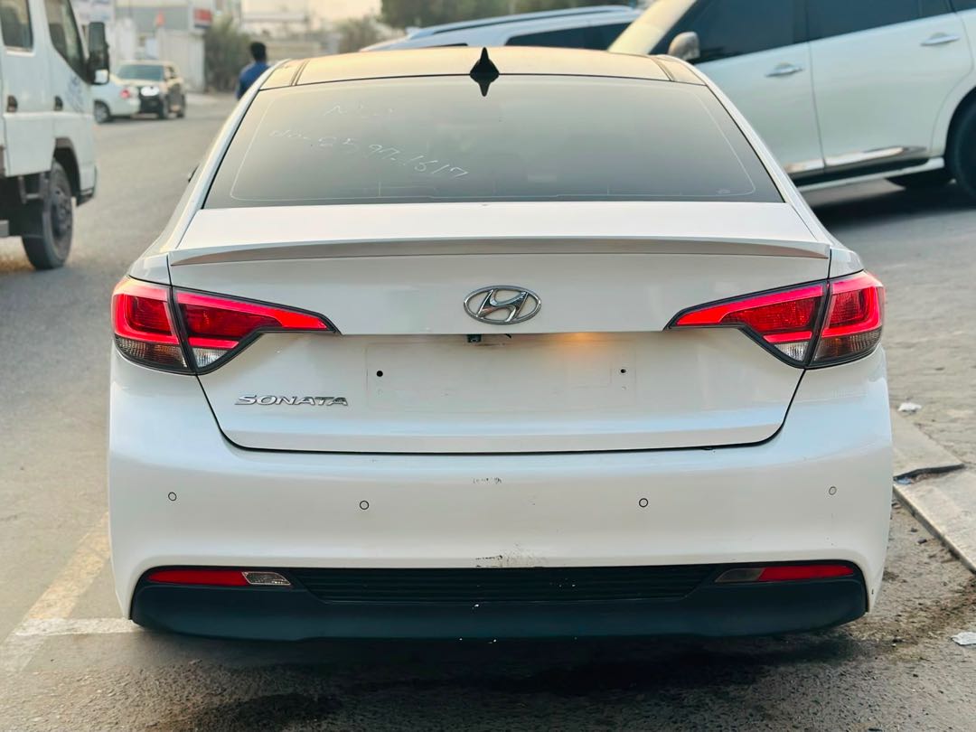 Car Image 2016 HYUNDAI SONATA