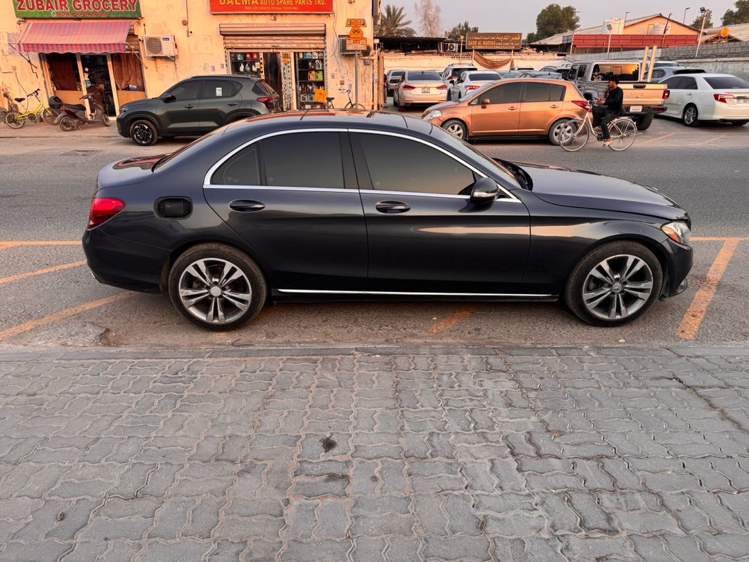 Car Image 2015 MERCEDES C Class