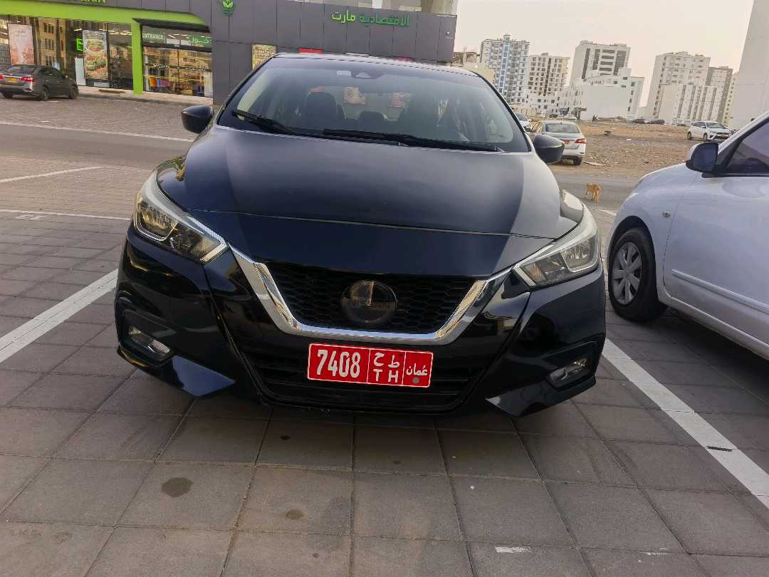 NISSAN VERSA 2022