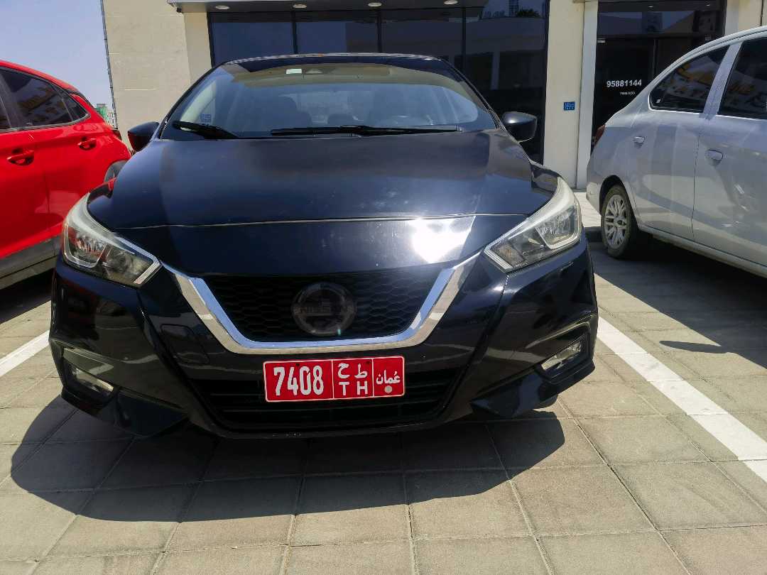NISSAN VERSA 2022