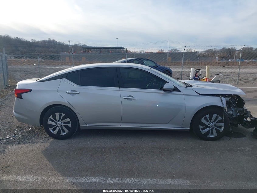 Car Image 2020 NISSAN ALTIMA