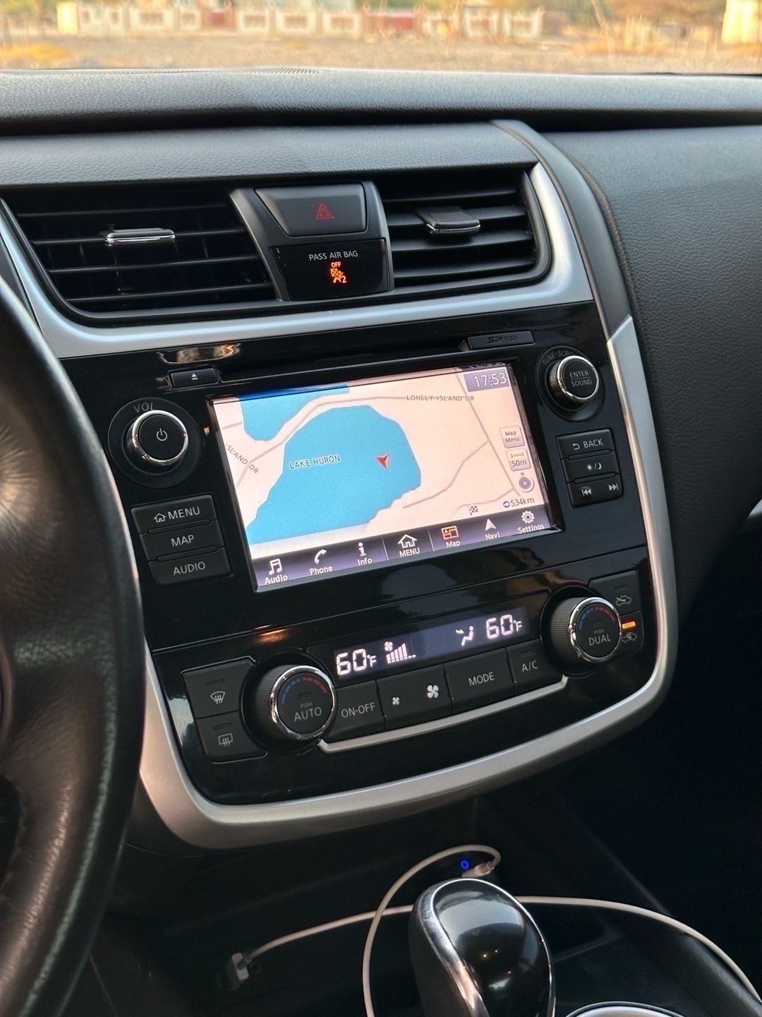 Car Image 2018 NISSAN ALTIMA SV