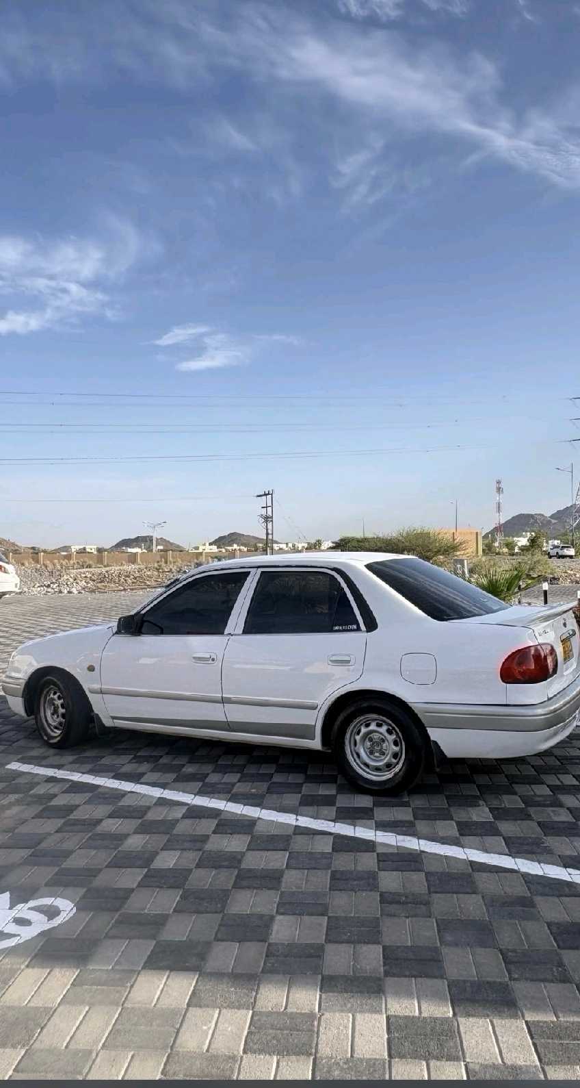 Car Image 1999 TOYOTA COROLLA XLI