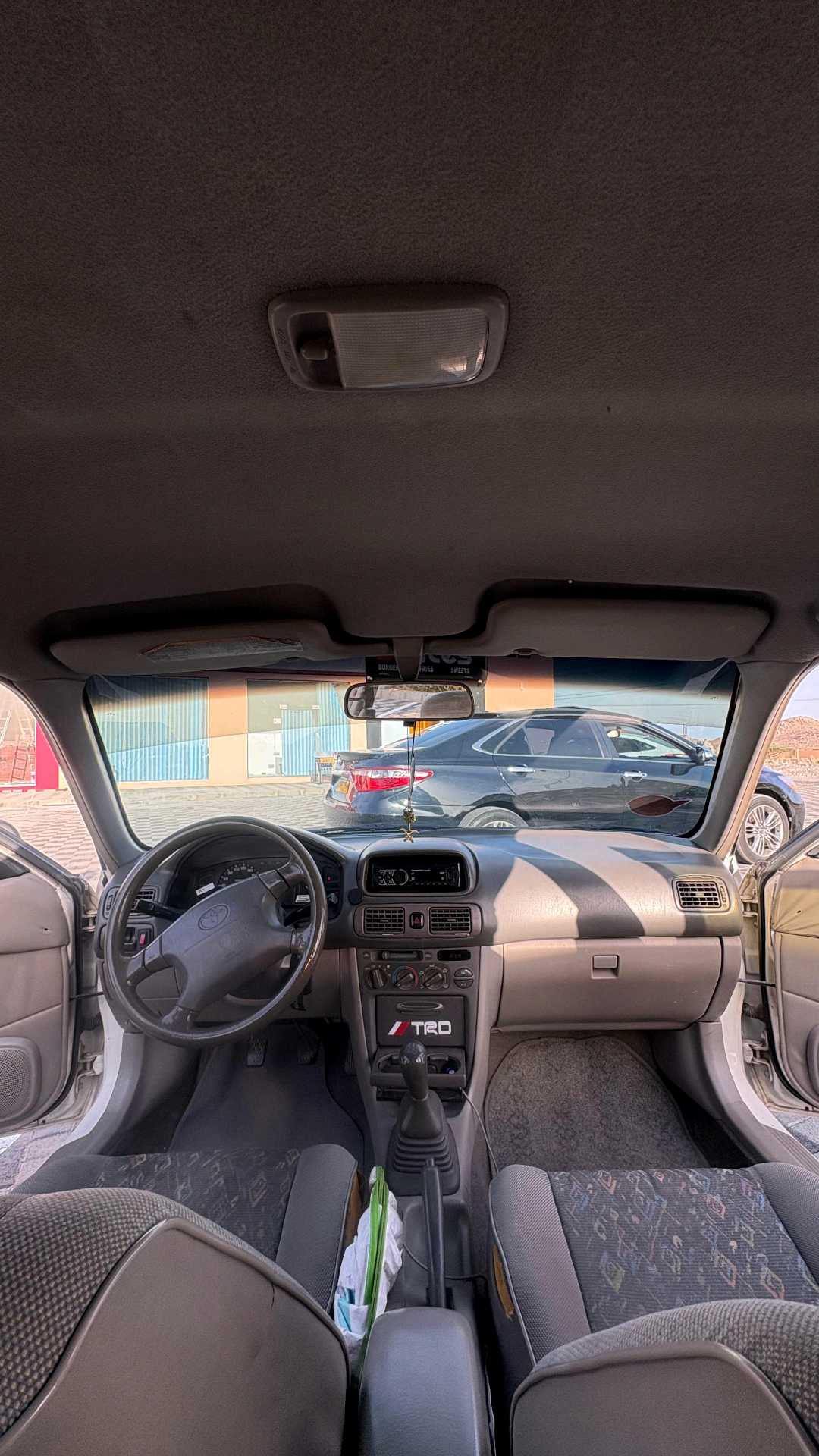 Car Image 1999 TOYOTA COROLLA XLI