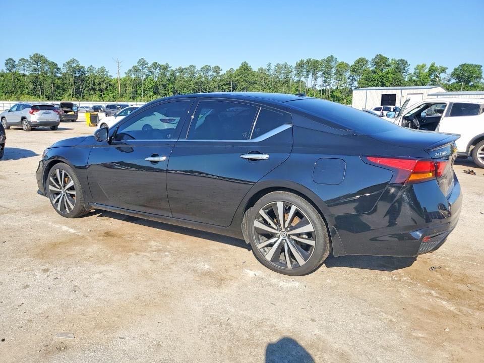 Car Image 2019 NISSAN ALTIMA