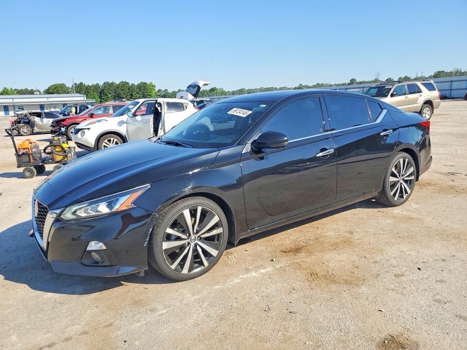 Car Image 2019 NISSAN ALTIMA