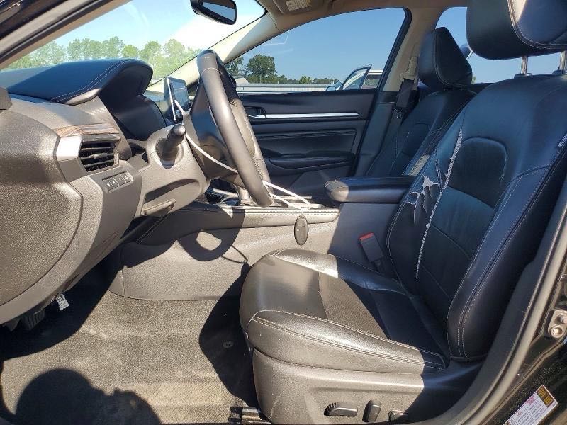 Car Image 2019 NISSAN ALTIMA