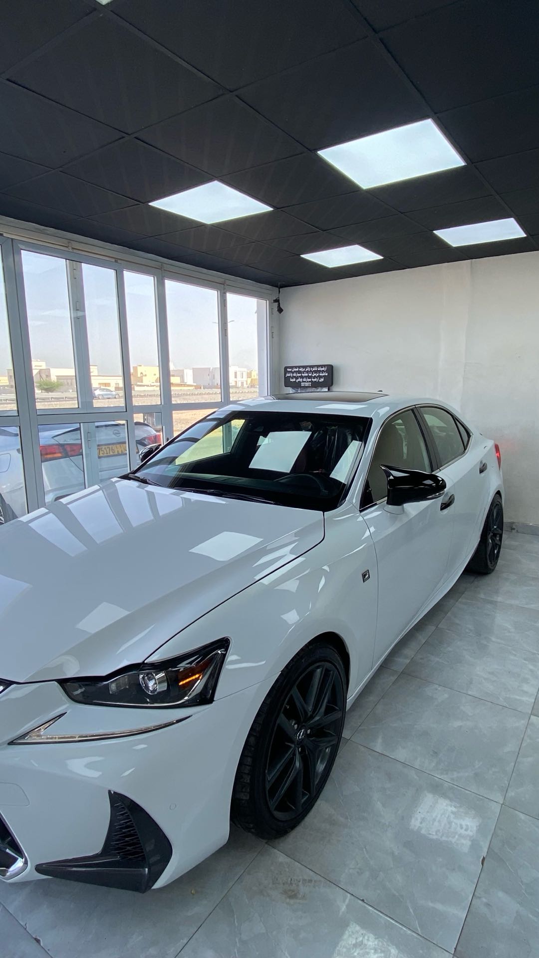 Car Image 2018 LEXUS IS 350