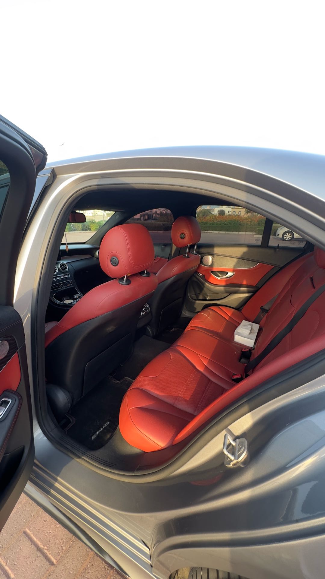 Car Image 2016 MERCEDES C Class 450