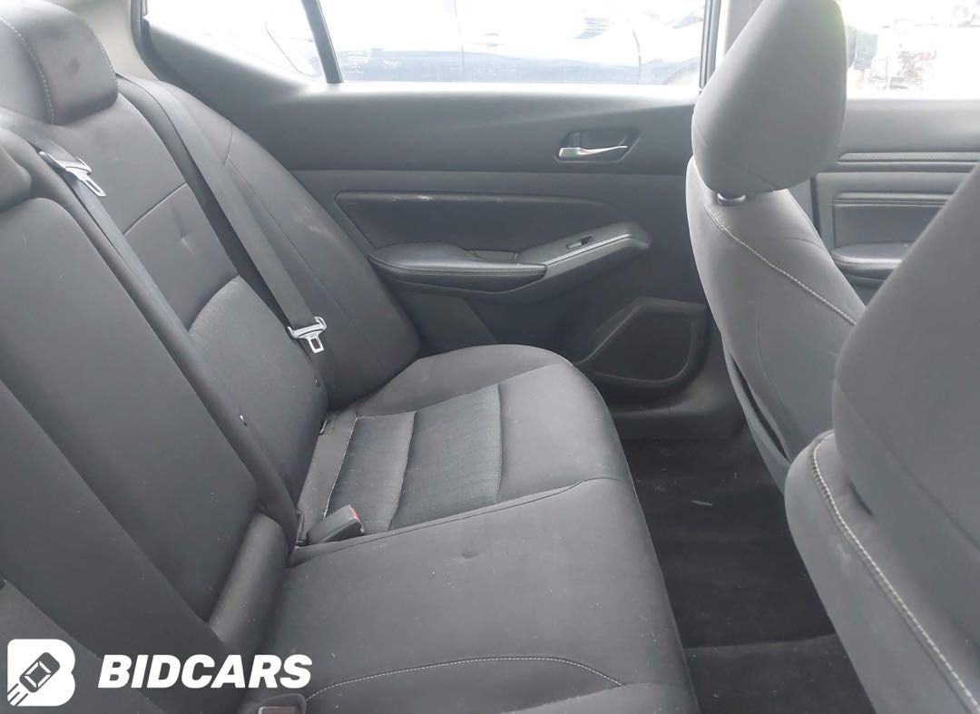 Car Image 2019 NISSAN ALTIMA