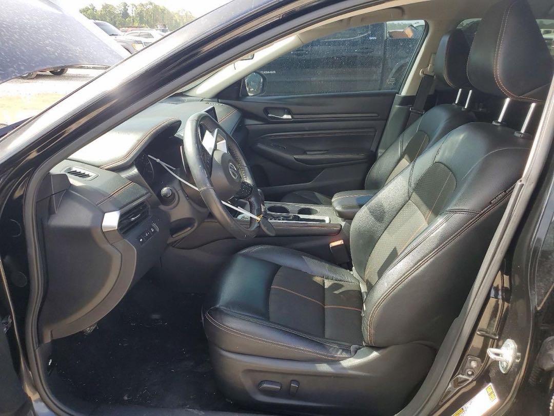 Car Image 2021 NISSAN ALTIMA