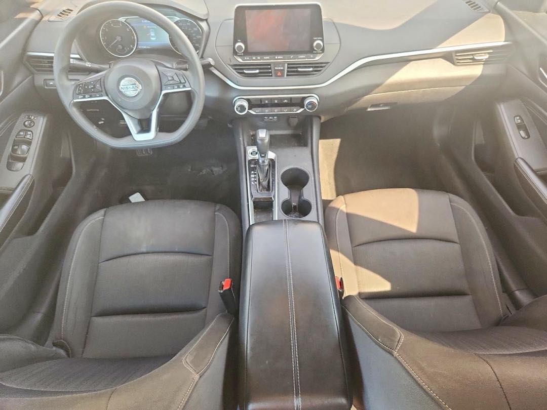 Car Image 2019 NISSAN ALTIMA