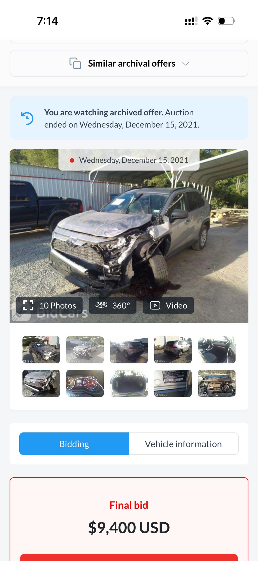 Car Image 2019 TOYOTA RAV4 LE
