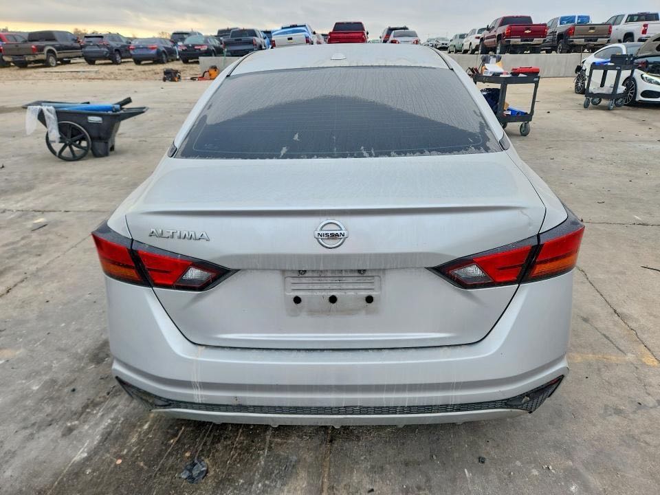 Car Image 2020 NISSAN ALTIMA