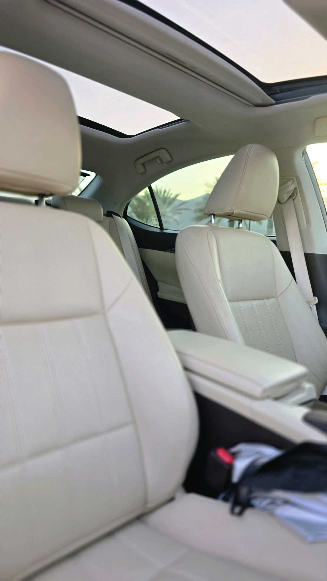 Car Image 2018 LEXUS ES 350