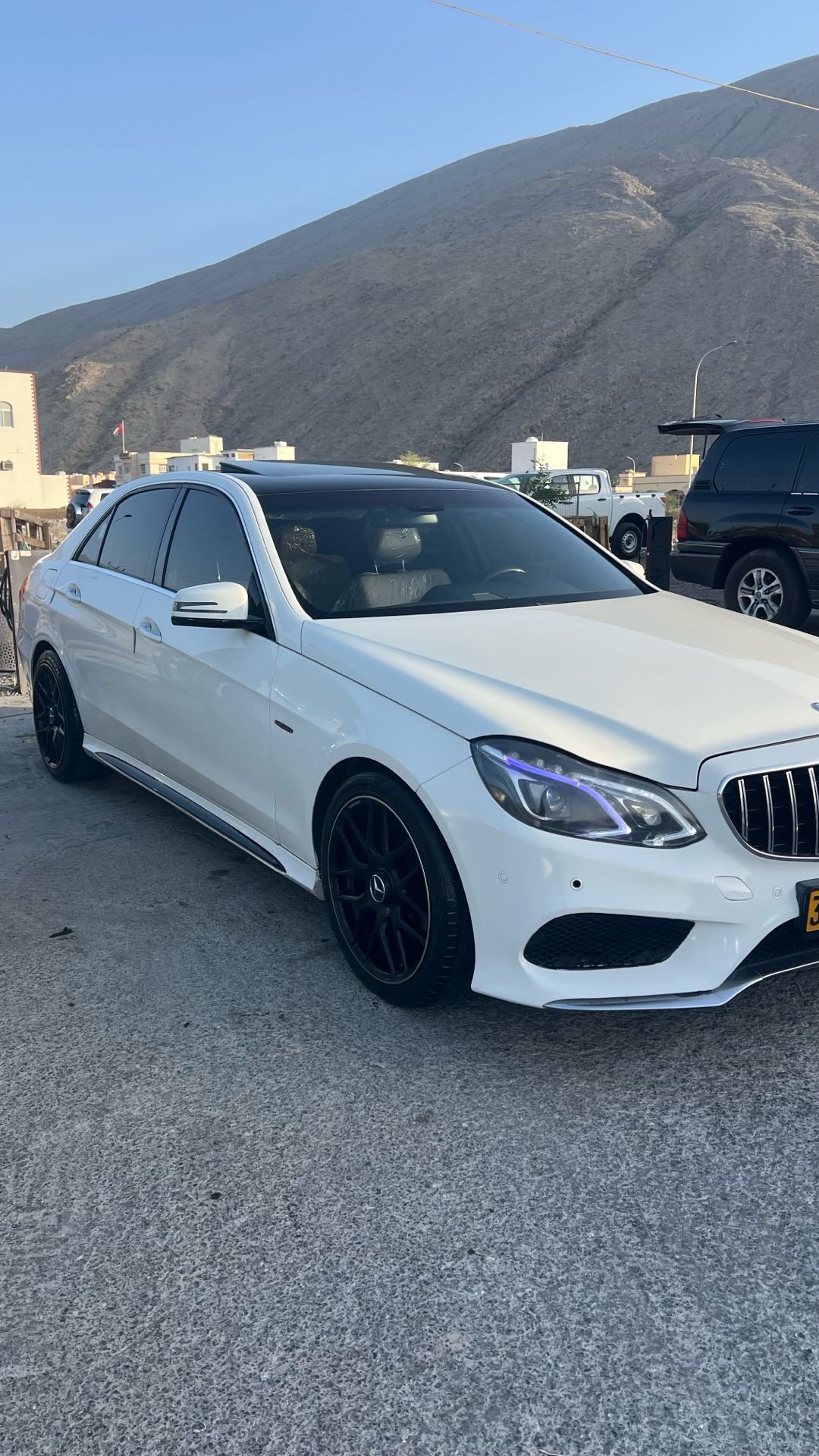 Car Image 2014 MERCEDES E Class 350