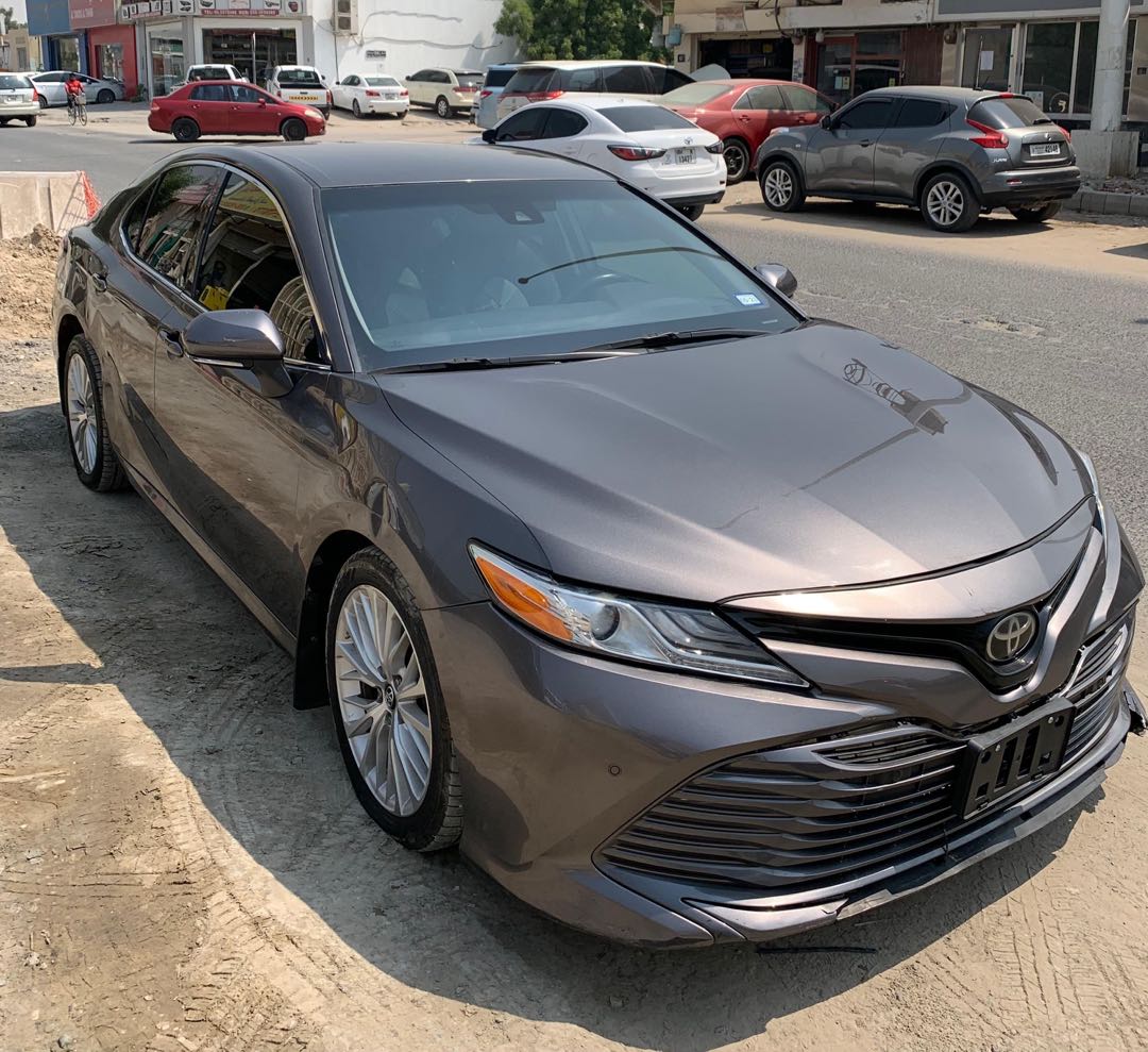 Car Image 2018 TOYOTA CAMRY