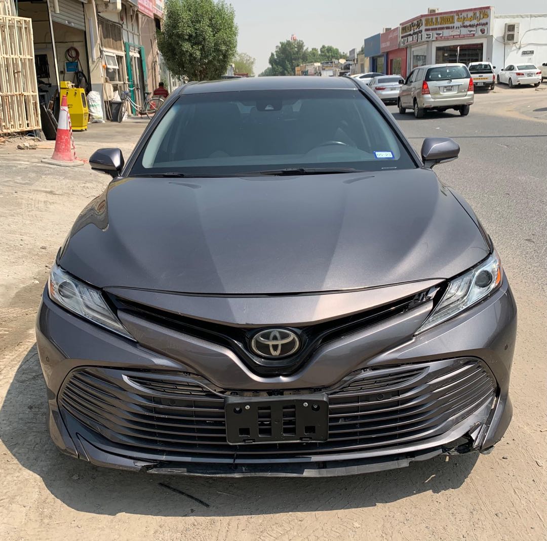 Car Image 2018 TOYOTA CAMRY