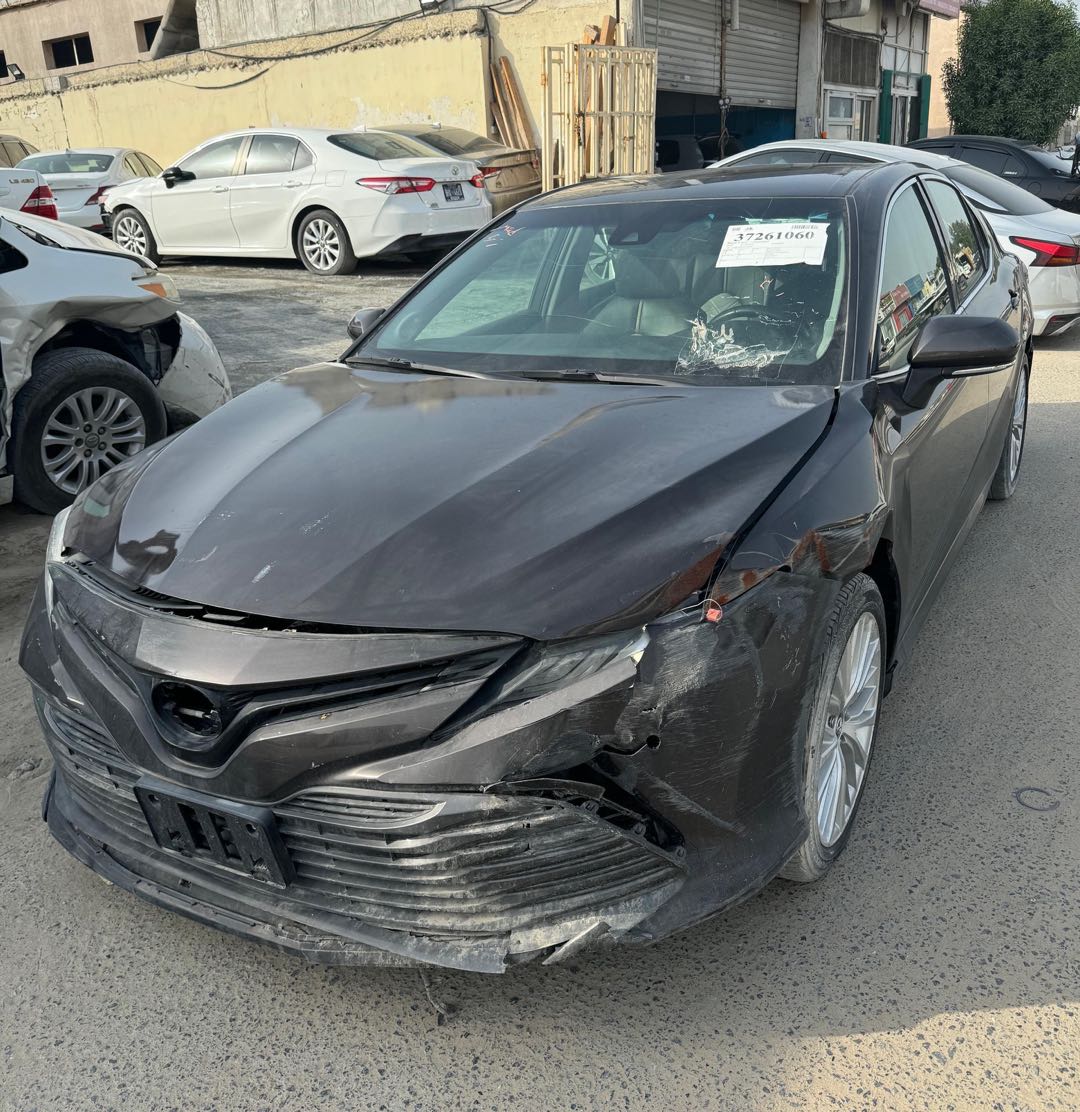Car Image 2018 TOYOTA CAMRY