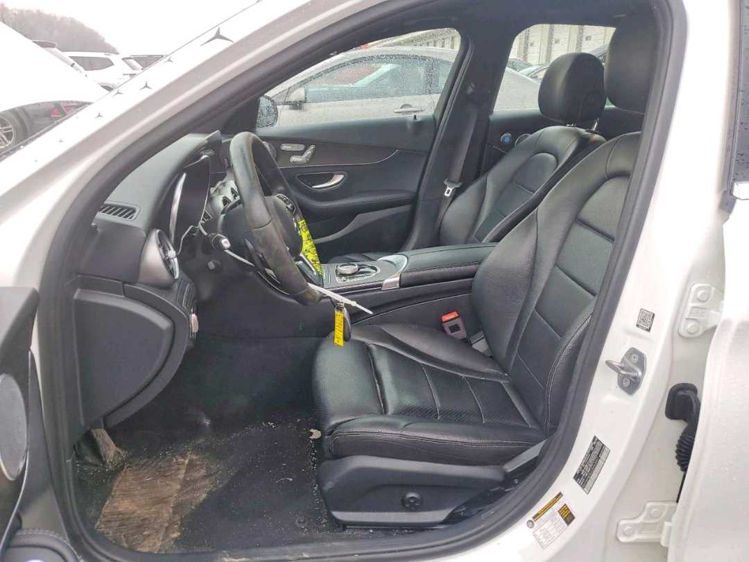 Car Image 2020 MERCEDES C Class