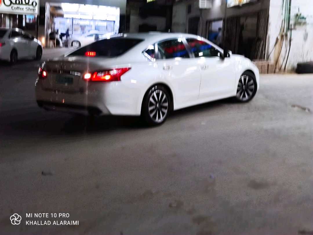 Car Image 2016 NISSAN ALTIMA SL