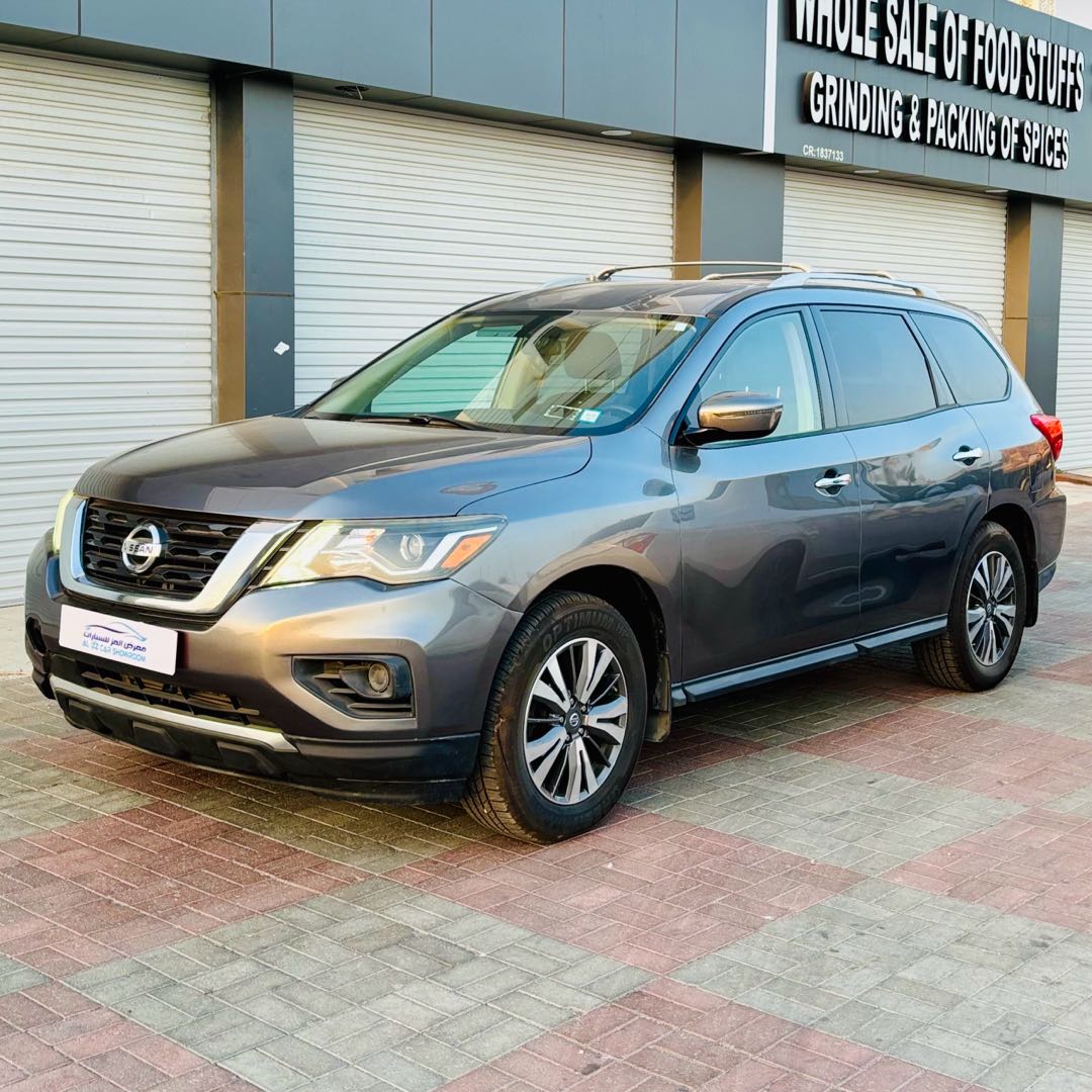Car Image 2017 NISSAN PATHFINDER S