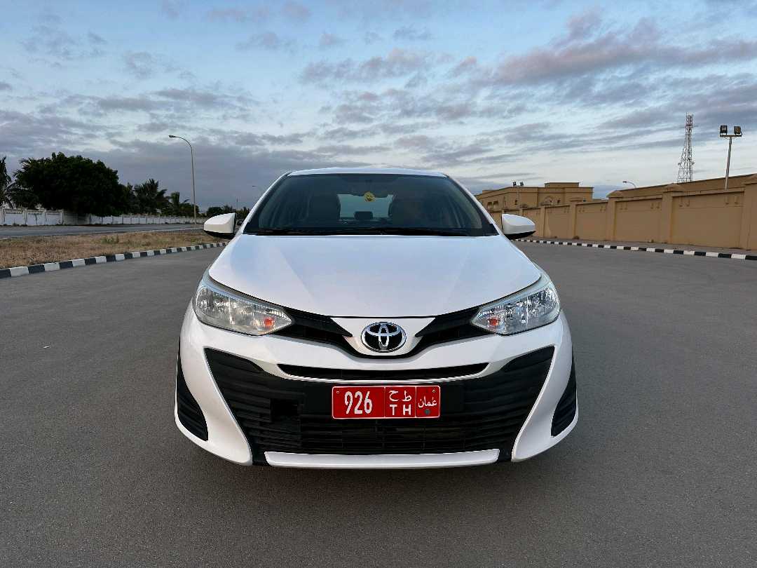 تويوتا ياريس 2019