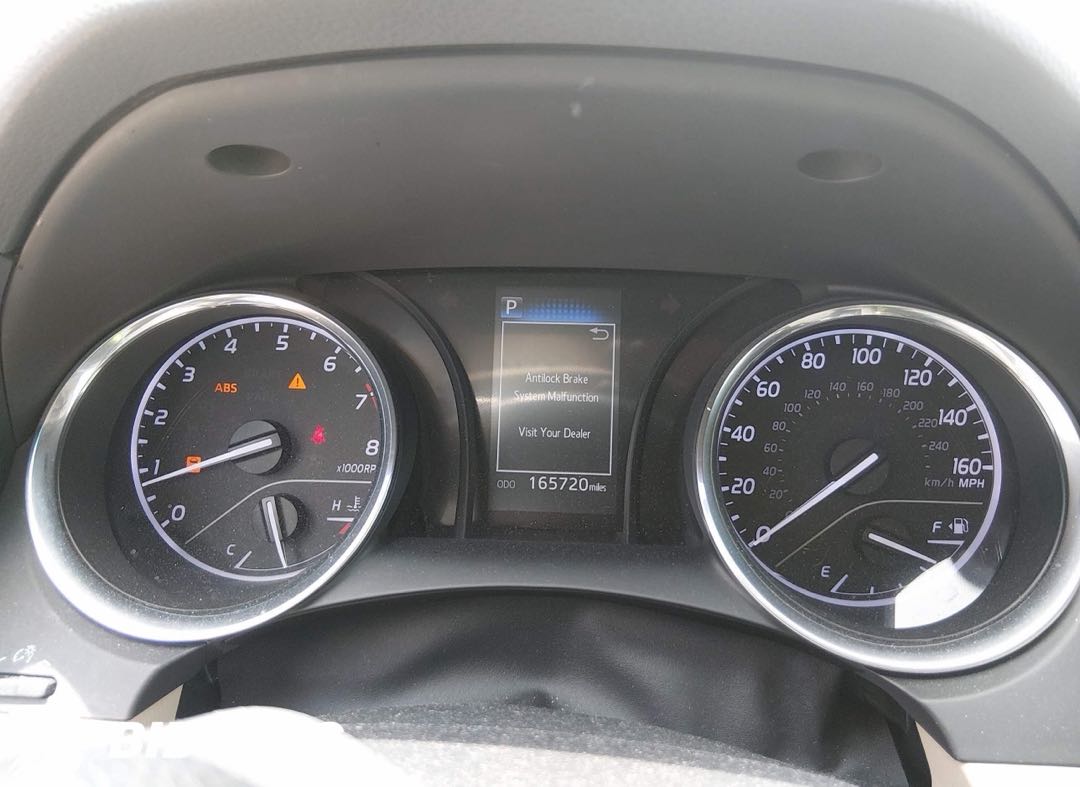 Car Image 2019 TOYOTA CAMRY