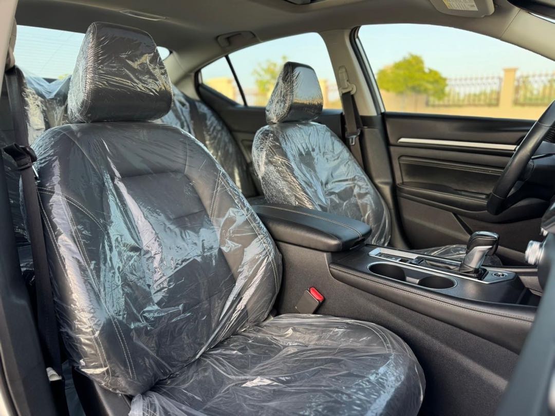 Car Image 2019 NISSAN ALTIMA SL