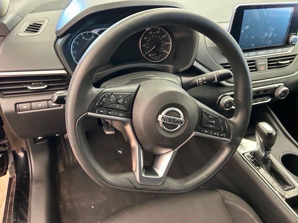 Car Image 2020 NISSAN ALTIMA