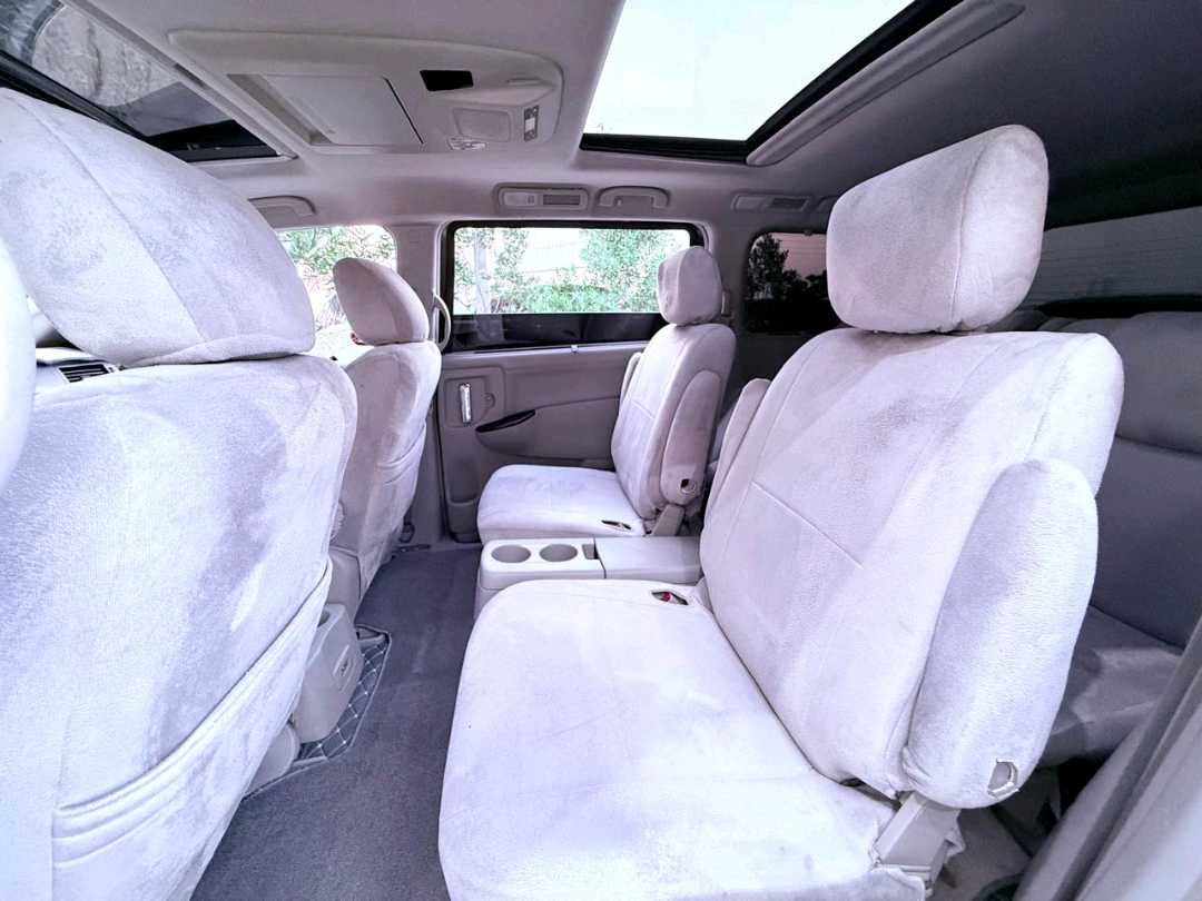 Car Image 2011 NISSAN QUEST 