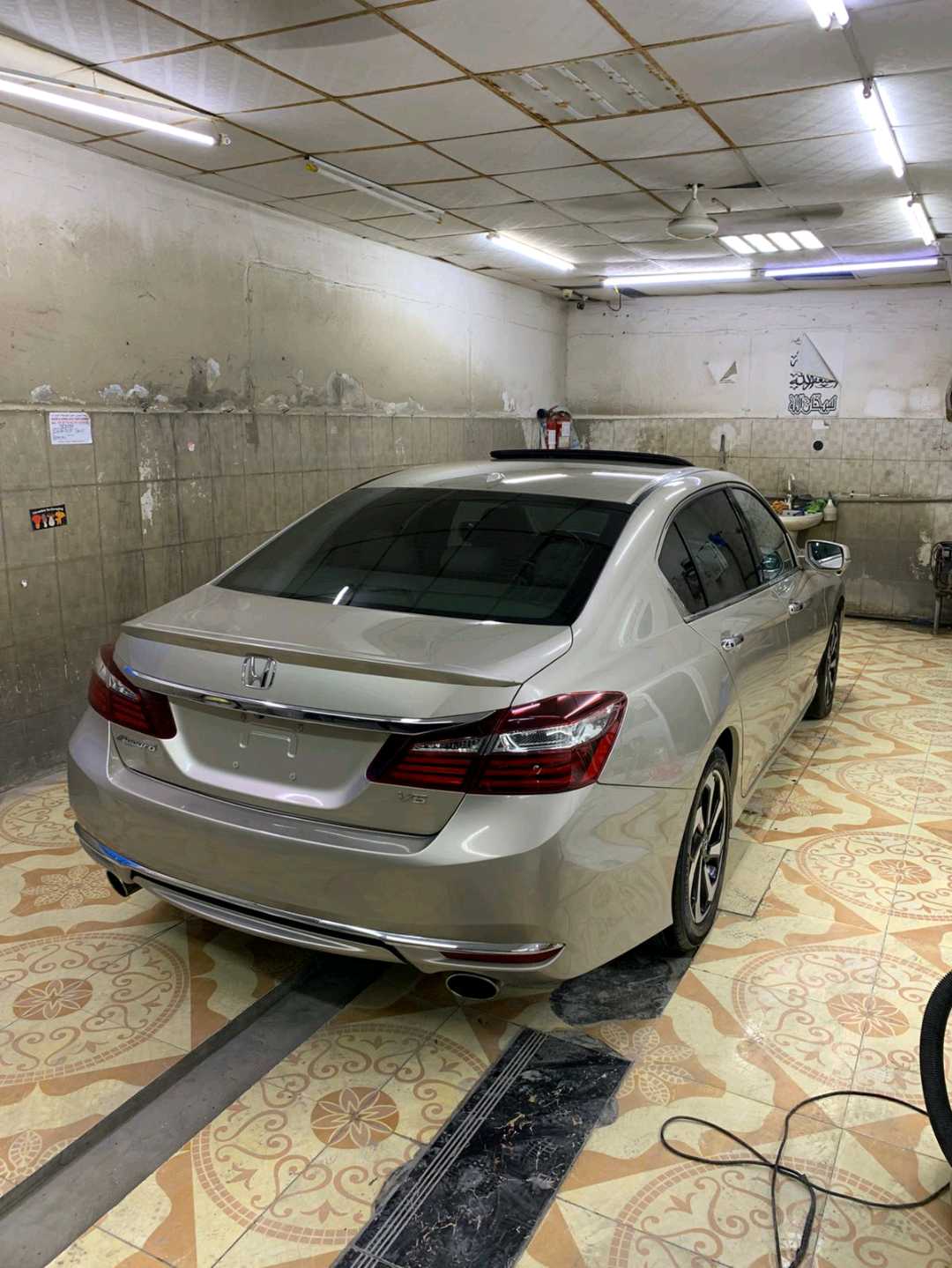 Car Image 2017 HONDA ACCORD EXL