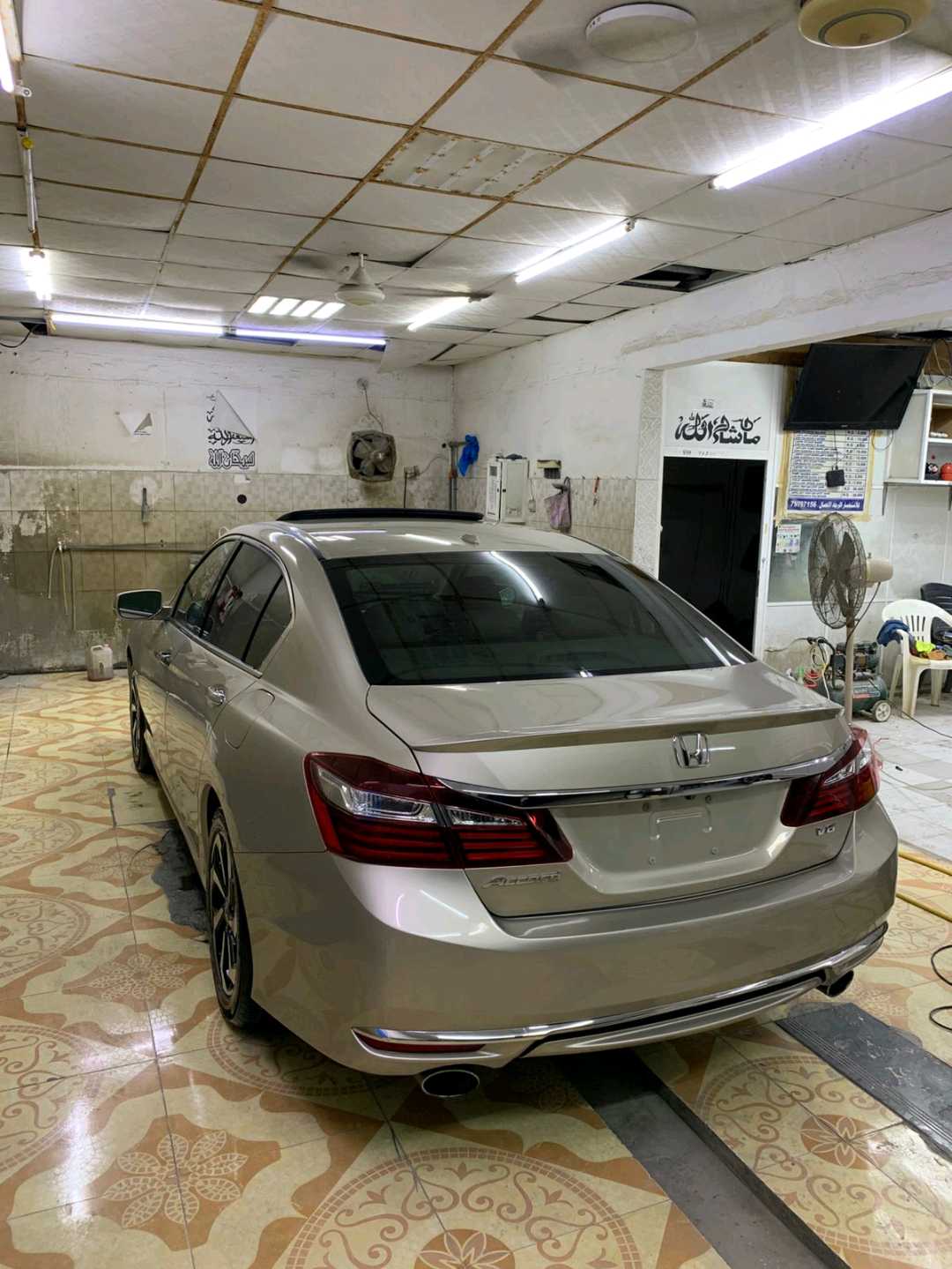 Car Image 2017 HONDA ACCORD EXL