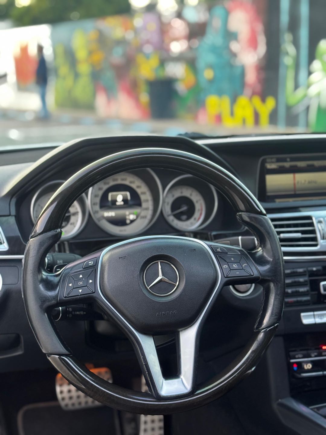 Car Image 2014 MERCEDES E Class 300