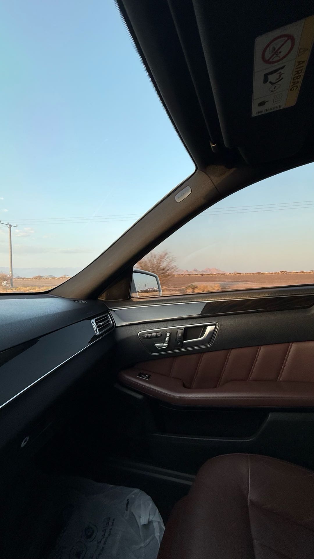 Car Image 2014 MERCEDES E Class 300