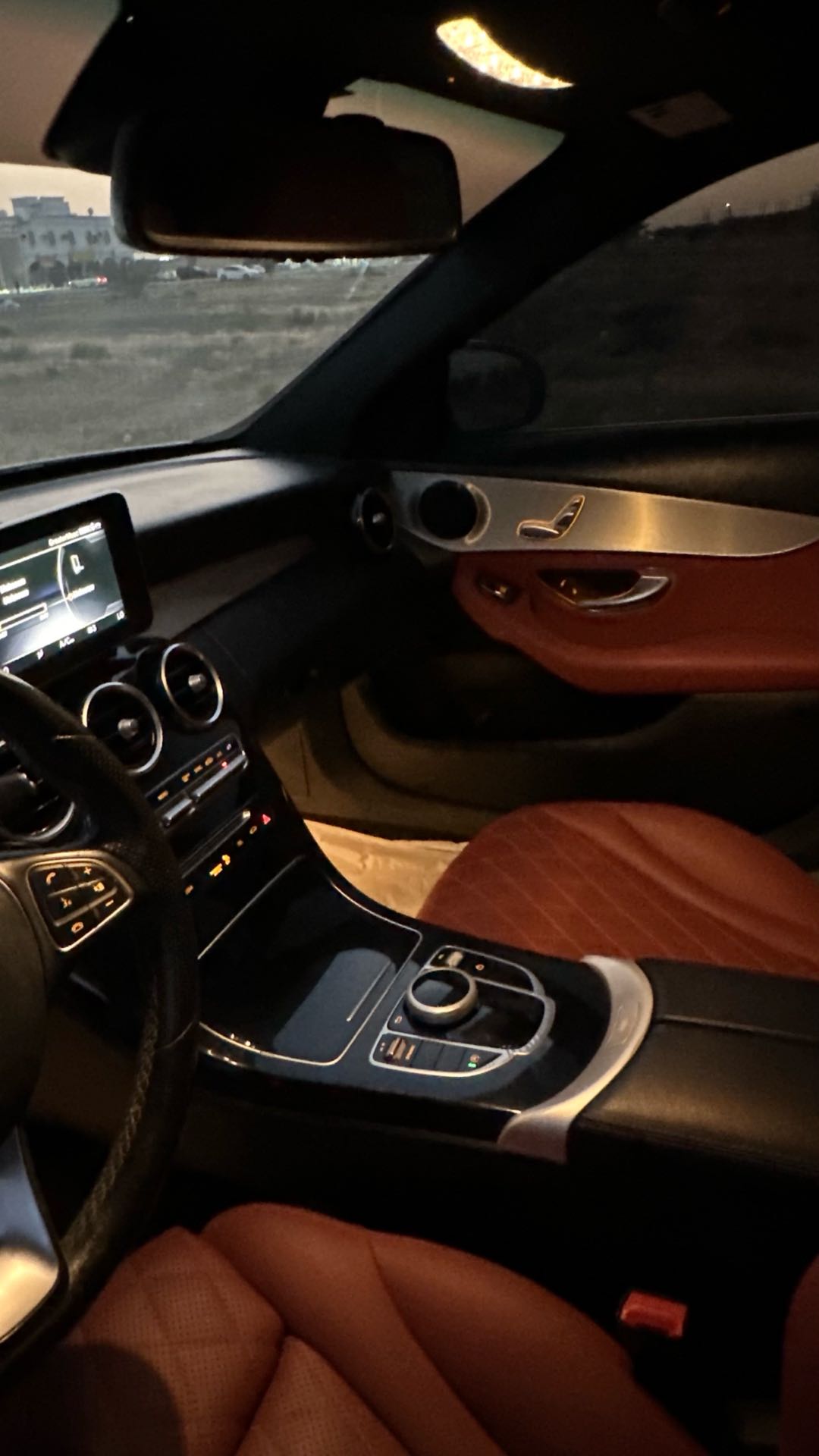 Car Image 2018 MERCEDES C Class 300