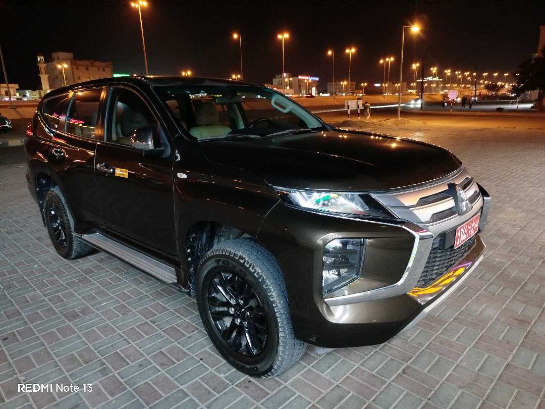 MITSUBISHI MONTERO 2024