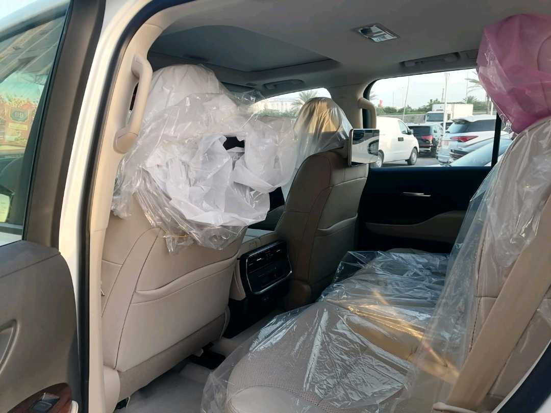 Car Image 2026 TOYOTA LAND CRUISER GX.R