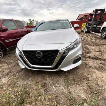Car Image 2019 NISSAN ALTIMA